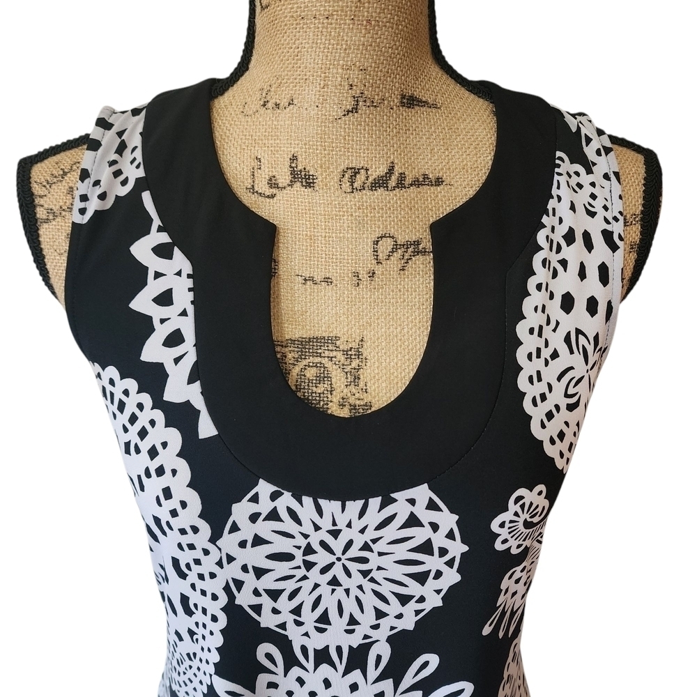 WHBM Black and White Sleeveless Tunic Top - Small - Picture 2 of 5